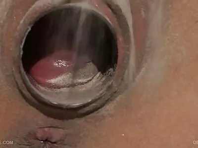 ІФОМ з великими сиськами і попкою і сексом з нею online porno mama