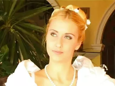 Розважаючись на пляжі секс з мамою
