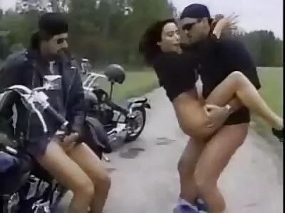 До біса зіницю ока porno mama video