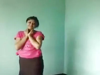 Ненаситна дівчина смокче мій член і отримує секс мама відео диплом на тіло