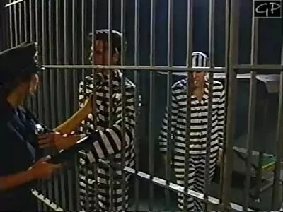 Сексуальна азіатська дівчина скаче на камері свого син траха маму чоловіка